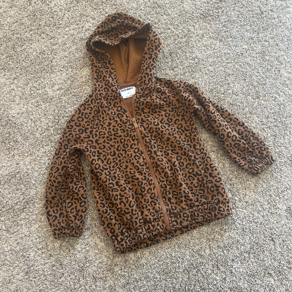 Old Navy Little Girl Leopard Print Sweatshirt Size 4t